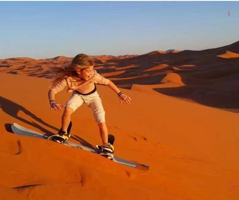 Hotel Nomadica Luxury Camp Merzouga Exterior foto