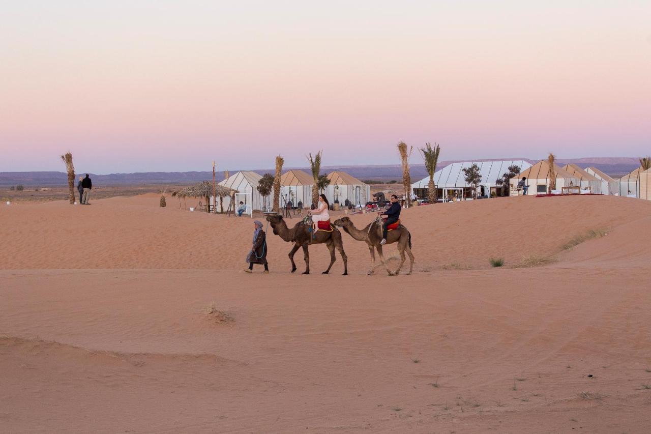 Hotel Nomadica Luxury Camp Merzouga Exterior foto